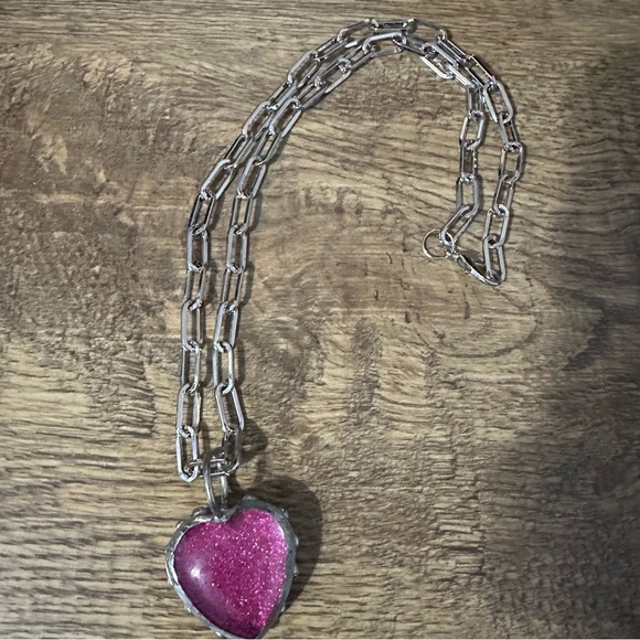 New gorgeous pink glitter heart necklace. Double sided heart. - Picture 2 of 4